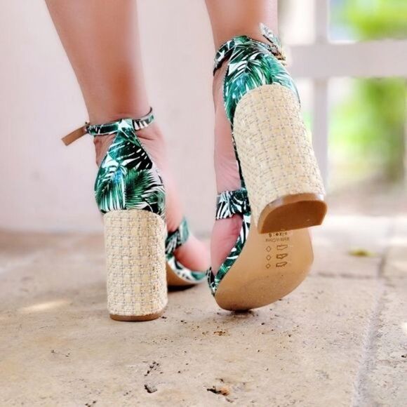 Women's Green Open Toe Ankle Strap Woven Block Heel - Picture 3 of 3